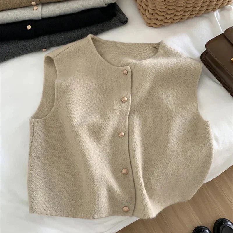 Ruby | Button-Up Sleeveless Casual Vest - Beige Cotton