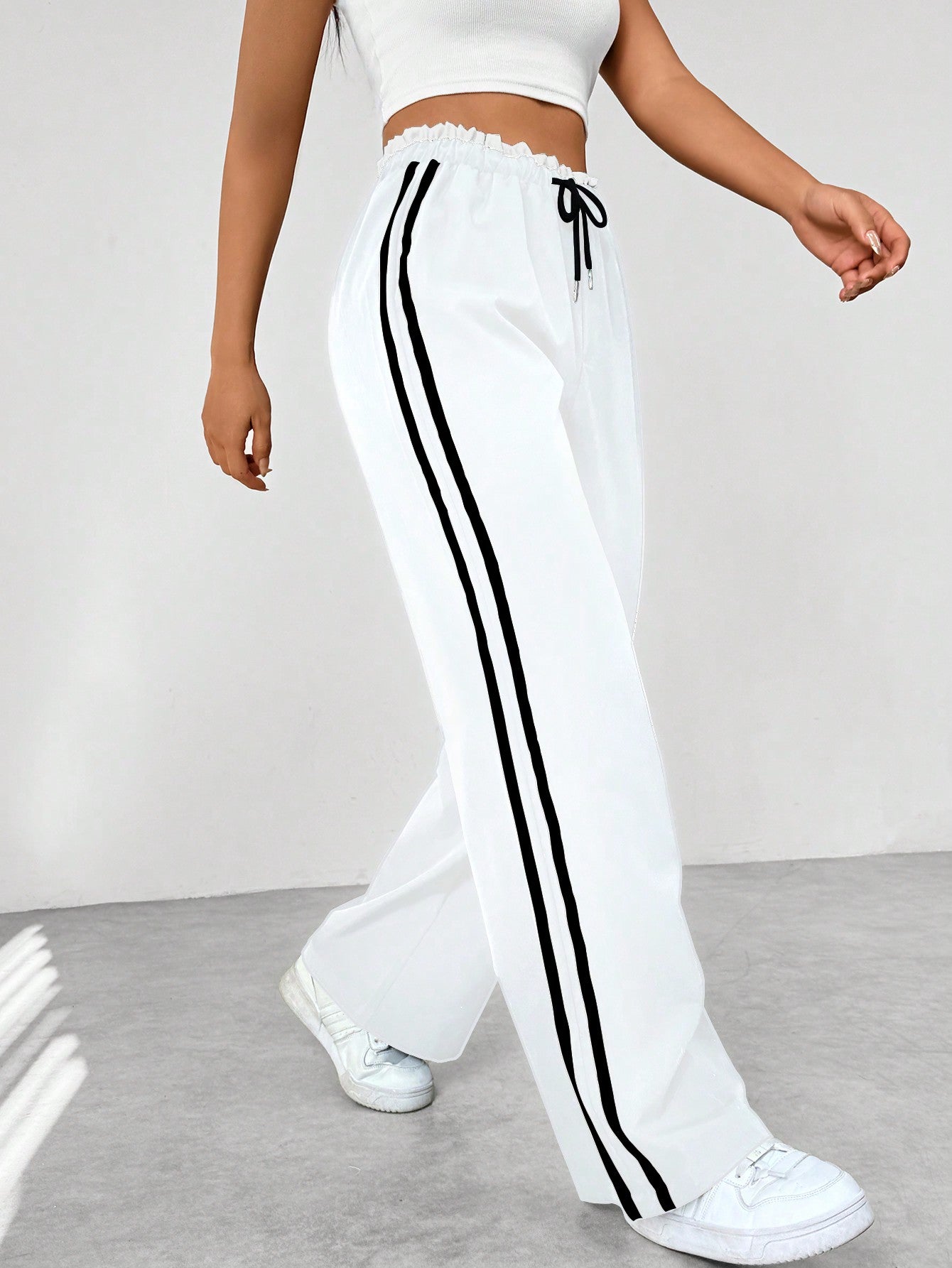 Sportieve | Wide-Leg Trousers - Black Cotton