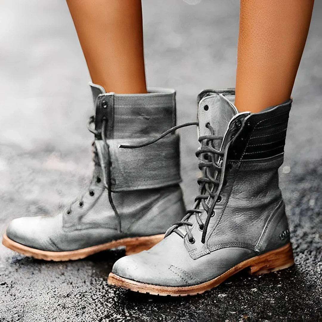 Beatrice | Vintage Lace-Up Boots - Leather